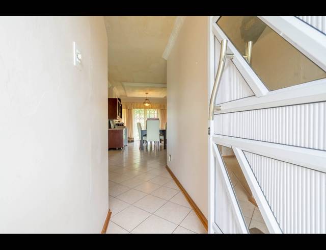 4 BEDROOM HOUSE FOR SALE IN NEW GERMANY
